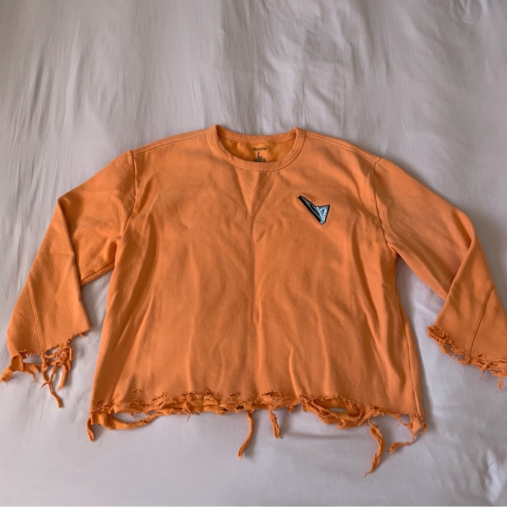 7SEVENTEEN ANGEL Distressed Crewneck Sweater size Large